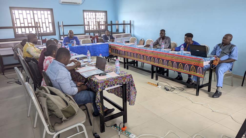 L’Institut Supérieur des Technologies Automobiles SOTRABUS (ISTAS) renforce les compétences pédagogiques de son corps enseignant à travers un séminaire sur la digitalisation whatsapp image 2026 02 26 at 15.26.07 (1)