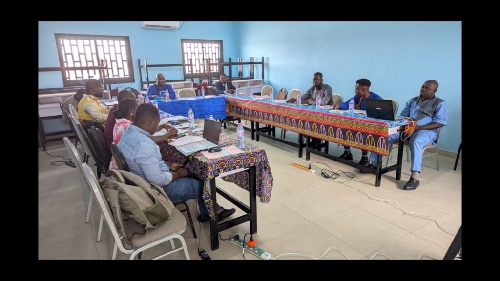 L’Institut Supérieur des Technologies Automobiles SOTRABUS (ISTAS) renforce les compétences pédagogiques de son corps enseignant à travers un séminaire sur la digitalisation whatsapp image 2026 02 26 at 15.26.14