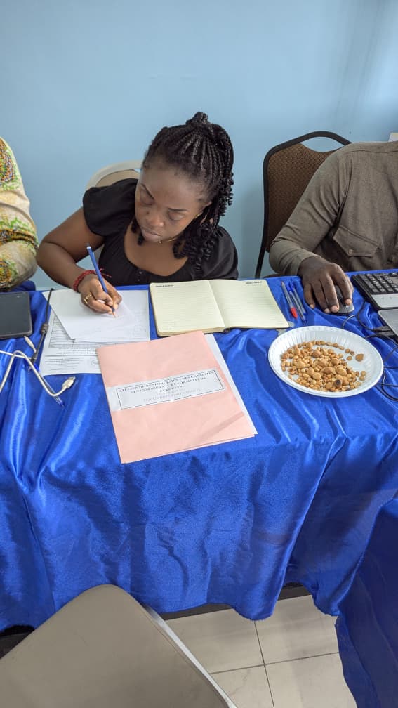 L’Institut Supérieur des Technologies Automobiles SOTRABUS (ISTAS) renforce les compétences pédagogiques de son corps enseignant à travers un séminaire sur la digitalisation whatsapp image 2026 02 26 at 15.26.21